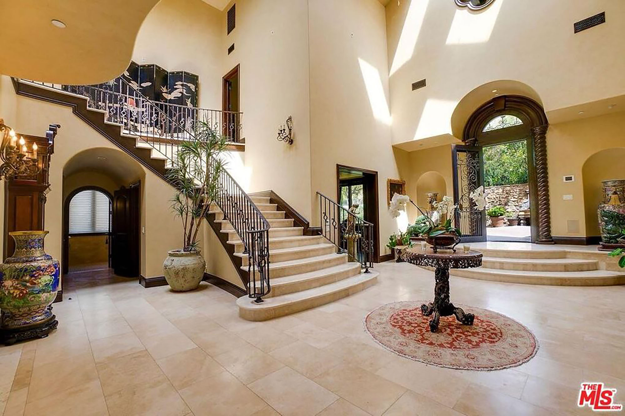 Inside Stevie Wonder's $13.9M Bel Air mansion bought from Saudi prince